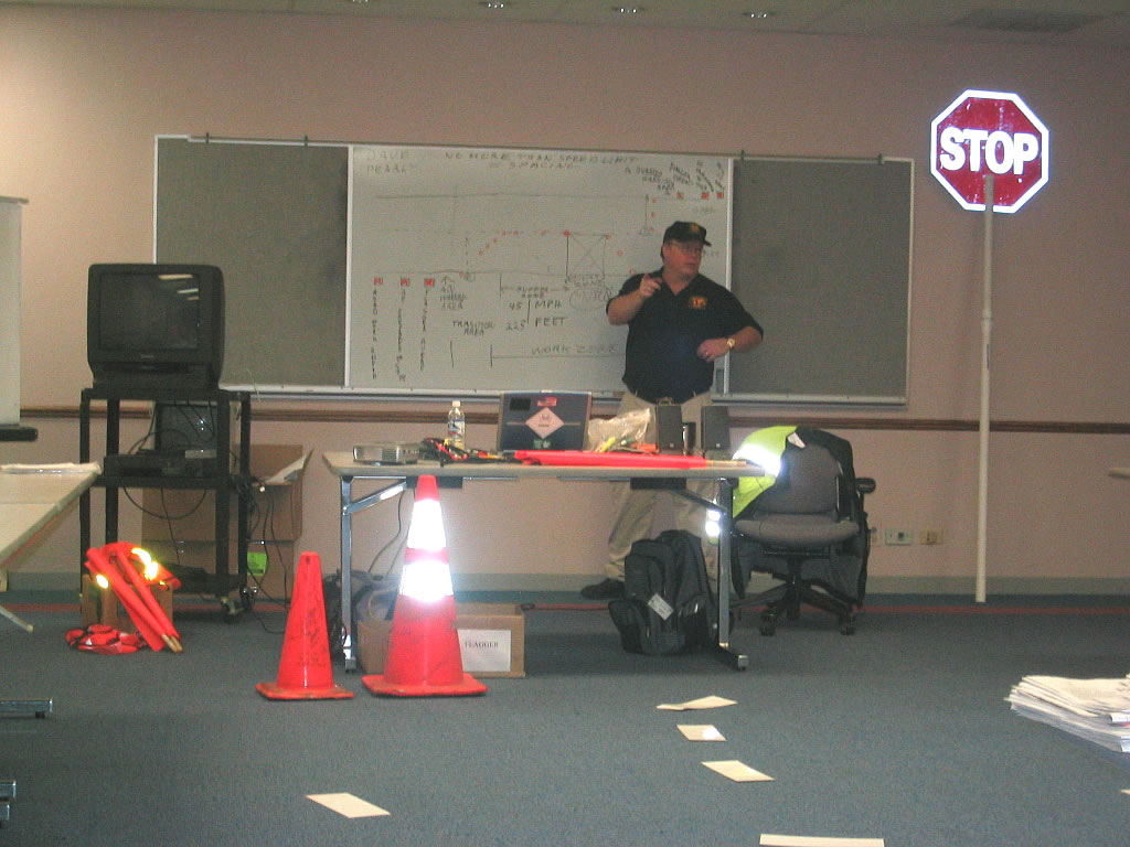 Flagger Training, DOT Flagger, National Flagger Certification, Chicago Flagger