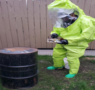 Level A Live HAZWOPER training, image copyrighted HCSSCSI